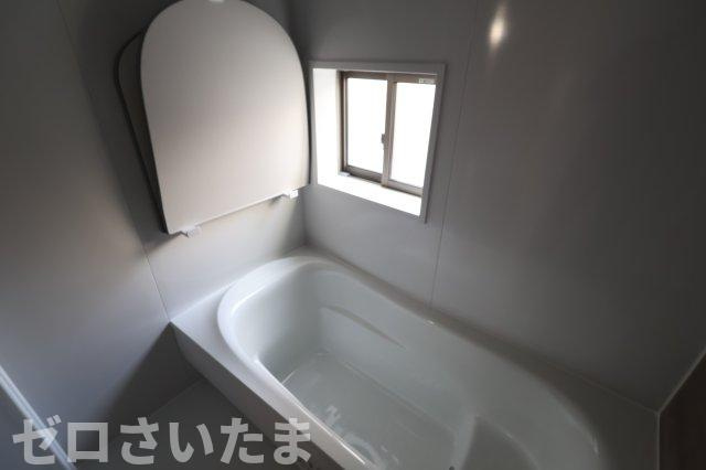 《仲介手数料無料》蓮田市西新宿４丁目17(全1戸)新築一戸建てグラファーレの浴室