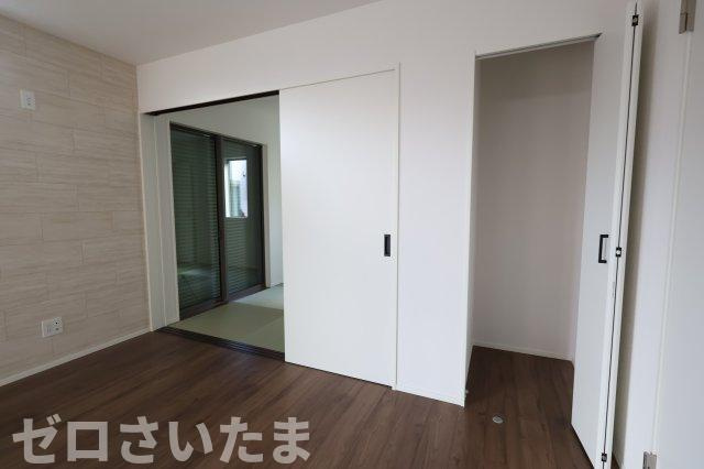 《仲介手数料無料》蓮田市西新宿４丁目17(全1戸)新築一戸建てグラファーレの洋室
