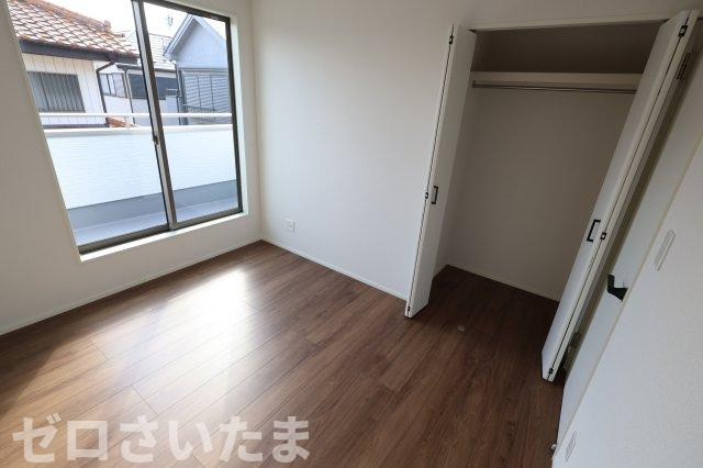 《仲介手数料無料》蓮田市西新宿４丁目17(全1戸)新築一戸建てグラファーレの洋室