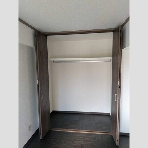 ホワイトシャトレーの収納