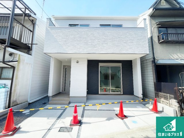 城陽市枇杷庄島ノ宮　第2期　新築一戸建ての外観|安心の10年保証！外観を美しく保ち、雨水で汚れを落とします！気になることがありましたら、お気軽にお問い合わせください！