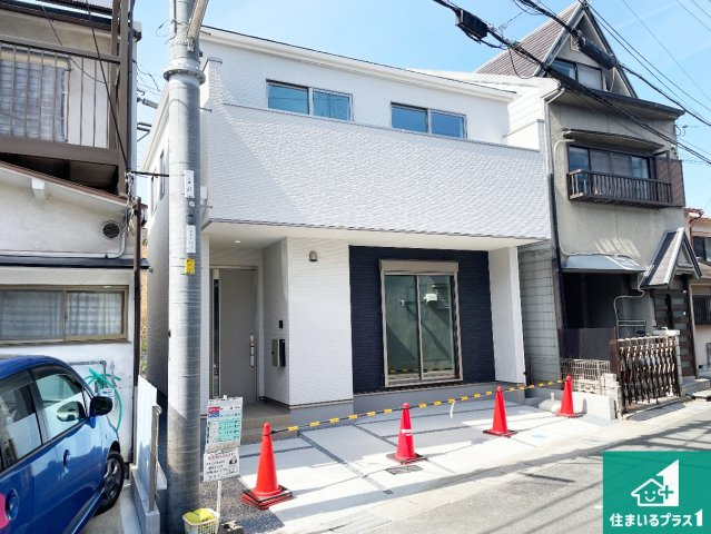 城陽市枇杷庄島ノ宮　第2期　新築一戸建ての外観|安心の10年保証！外観を美しく保ち、雨水で汚れを落とします！気になることがありましたら、お気軽にお問い合わせください！