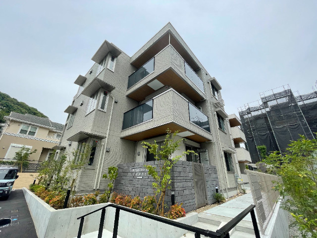 高倉山フラッツの外観