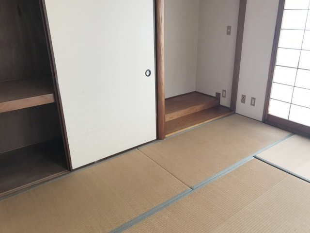 熊本市中央区上鍛冶屋町の賃貸マンションの収納