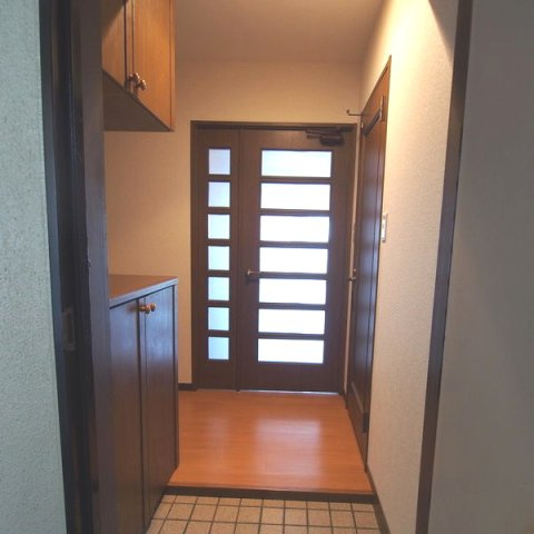 熊本市中央区上鍛冶屋町の賃貸マンションの玄関