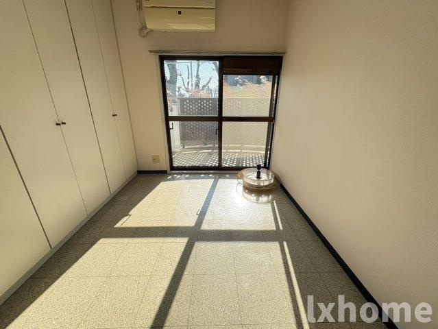 サンシャイン茨木パートIIの和室