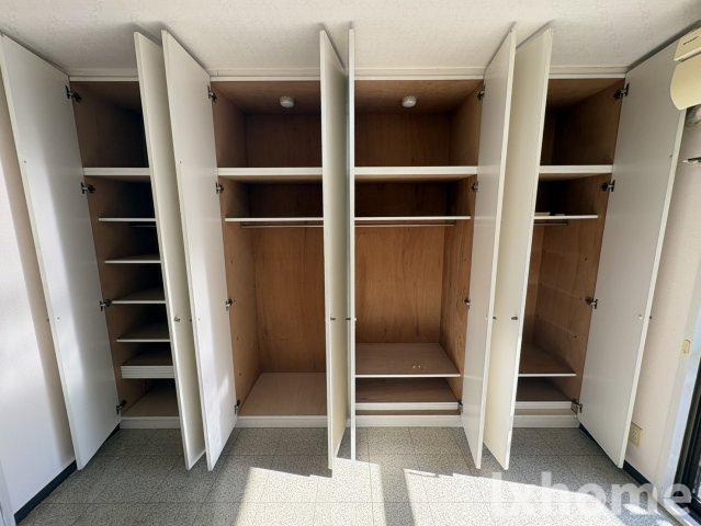 サンシャイン茨木パートIIの収納