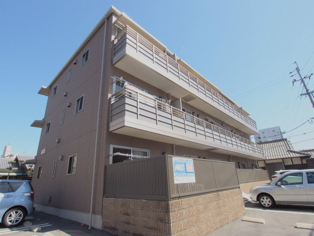 ベレオ西原