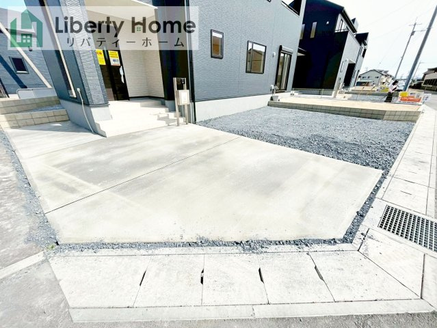 ひたちなか市田彦10期　新築戸建　1号棟の駐車場