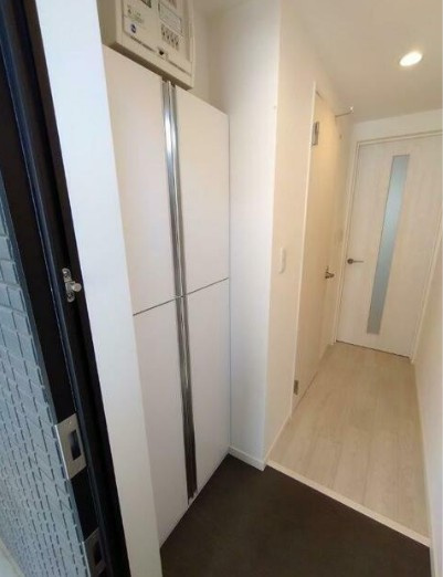 Glanz東瑞江の玄関