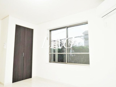 【居間・リビング】 | トロン | 洋室のお部屋です。