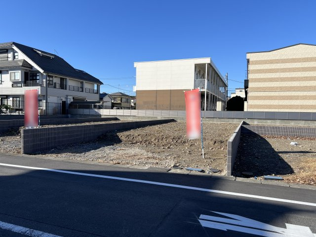 福生市加美平1丁目　土地全5区画の前面道路含む現地写真
