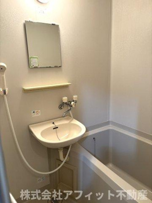 【浴室】 | ドミール土屋 | シャワー付き