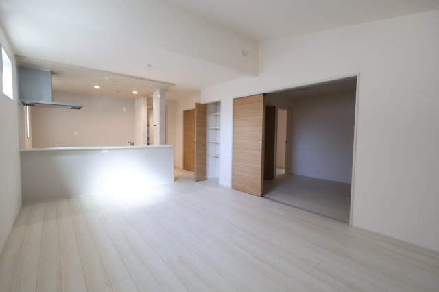 《仲介手数料無料》蓮田市西新宿３丁目115-11(全1戸)新築一戸建てブルーミングガーデン