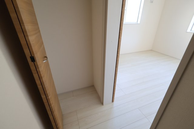 《仲介手数料無料》蓮田市西新宿３丁目115-11(全1戸)新築一戸建てブルーミングガーデンの収納