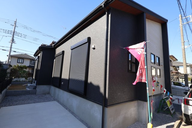 《仲介手数料無料》蓮田市西新宿３丁目115-11(全1戸)新築一戸建てブルーミングガーデンの外観