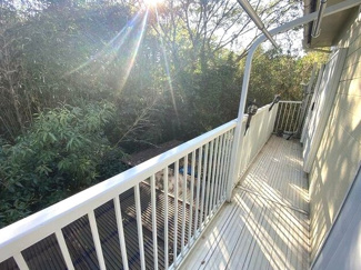 【バルコニー】 | 茂原市粟生野　中古戸建 | 平成5年6月築  ウッドデッキ付  5DK   自然豊かな閑静な立地