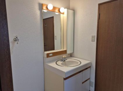 【洗面所】 | 五宝堂ビル | 洗面所です