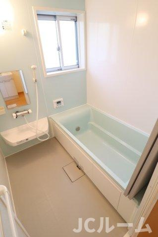 ラグナハウス B棟の浴室