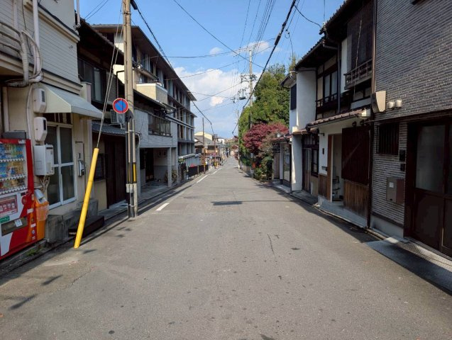 中之町の前面道路含む現地写真