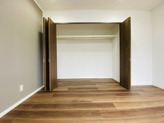 岐阜市 日置江（柳津駅） 2階建の収納|リビング収納