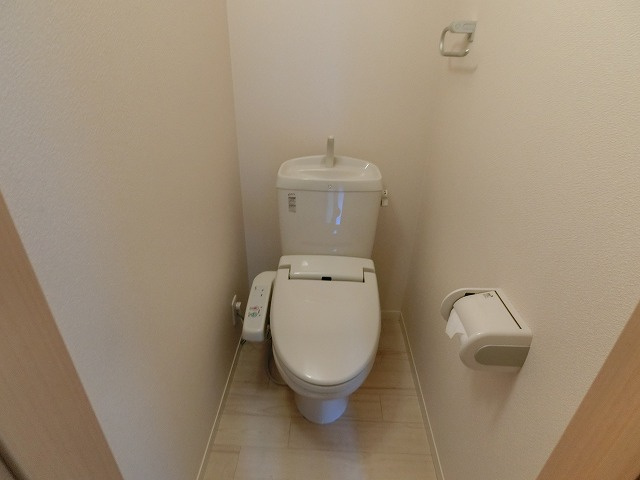 ルシェール鳴尾のトイレ