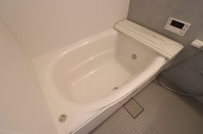 【浴室】 | Refino