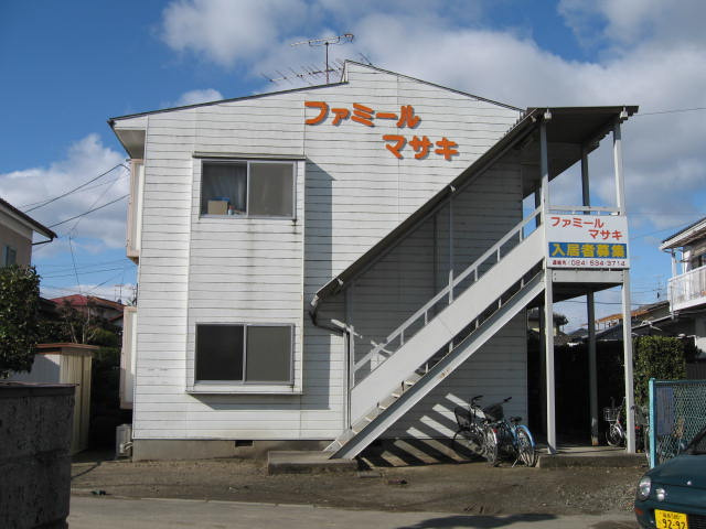 ファミールマサキ