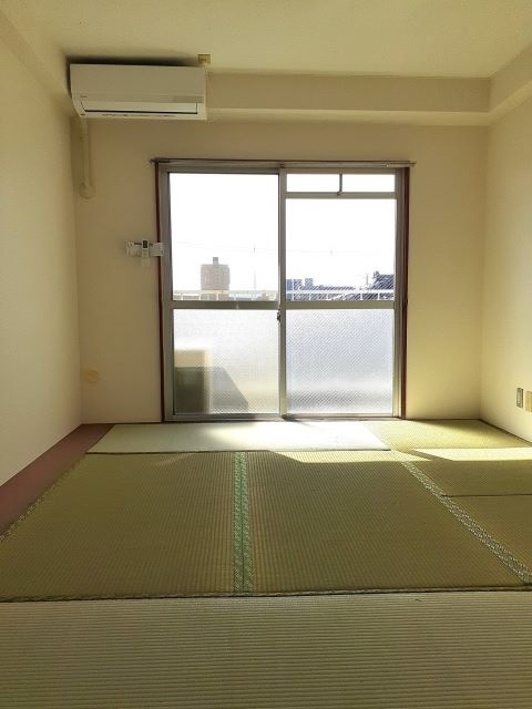 メゾン雄