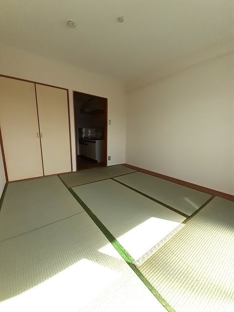 メゾン雄