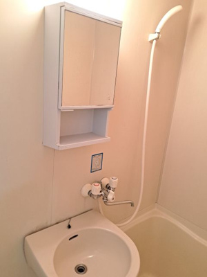  | グレース・ノダ