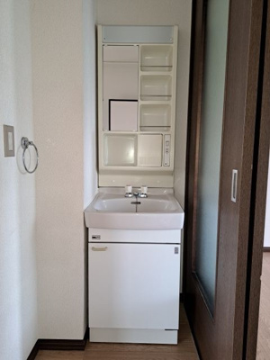  | サンロード八幡 B棟