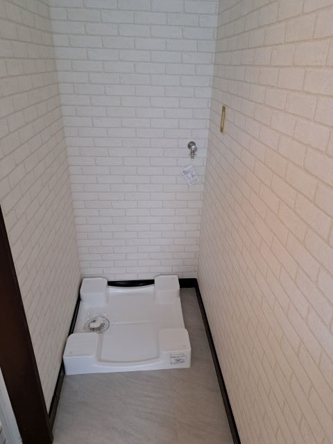 八巻ハイツ 3号棟