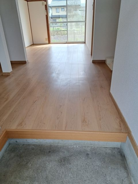 八巻ハイツ 3号棟