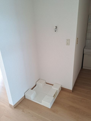  | 八巻ハイツ 3号棟