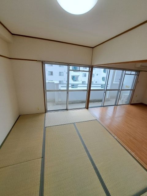 すがみハイツ2号棟