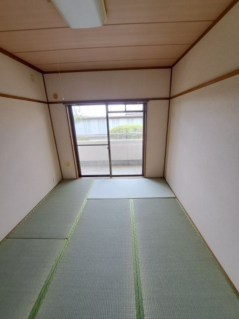 コーポラスファミール