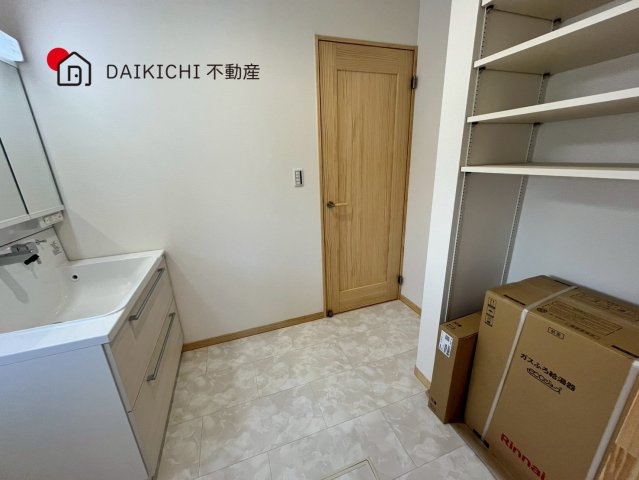 【洗面所】 | ワイウッドコート北本市中丸第6期　新築戸建　全9棟　1号棟