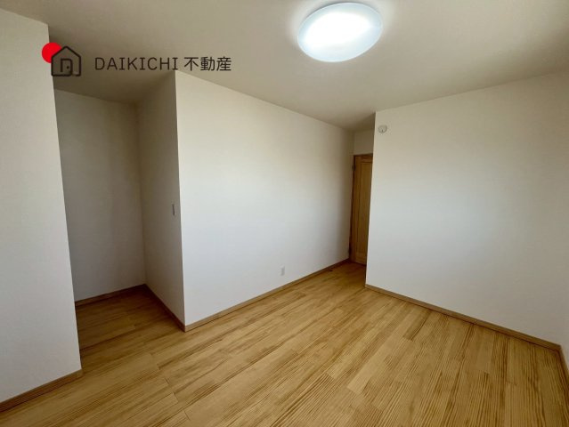 【洋室】 | ワイウッドコート北本市中丸第6期　新築戸建　全9棟　1号棟