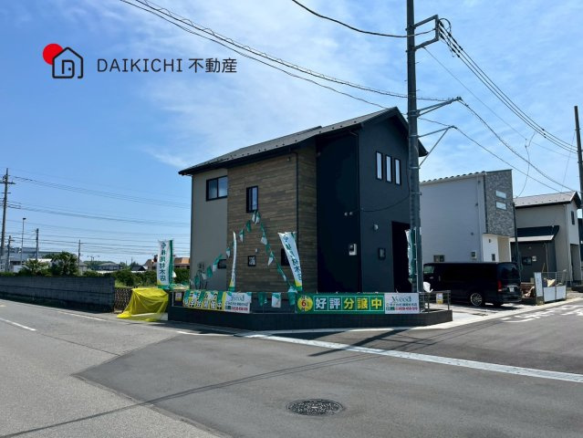 【前面道路含む現地写真】 | ワイウッドコート北本市中丸第6期　新築戸建　全9棟　1号棟