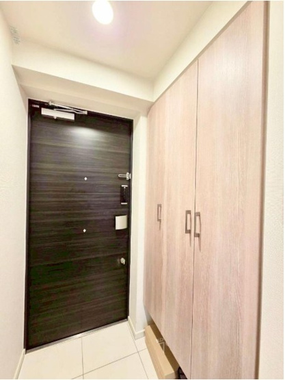 【玄関】 | エスリード八尾駅前ザ・フロント　八尾小学校区　近鉄八尾駅