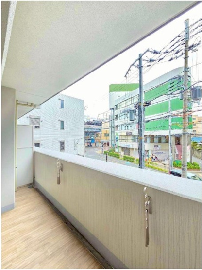 【バルコニー】 | エスリード八尾駅前ザ・フロント　八尾小学校区　近鉄八尾駅