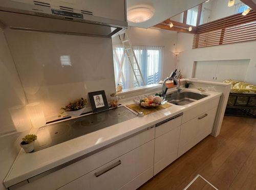 【キッチン】 | 【仲介手数料０円】中郡大磯町生沢　中古一戸建て | 【仲介手数料０円】中郡大磯町生沢　中古一戸建て