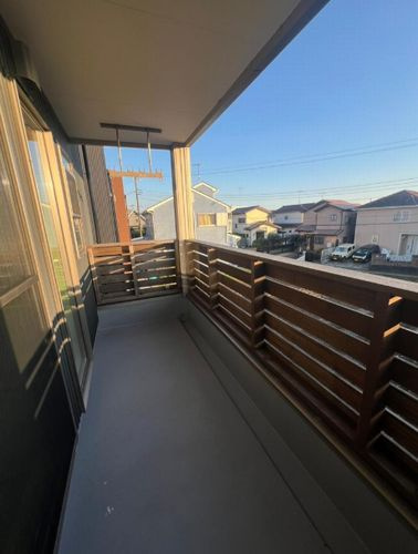 【バルコニー】 | 【仲介手数料０円】中郡大磯町生沢　中古一戸建て | 【仲介手数料０円】中郡大磯町生沢　中古一戸建て