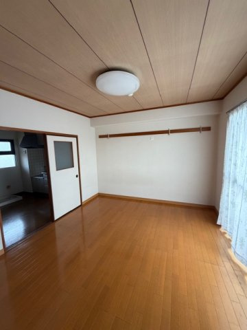 STビルの居間・リビング