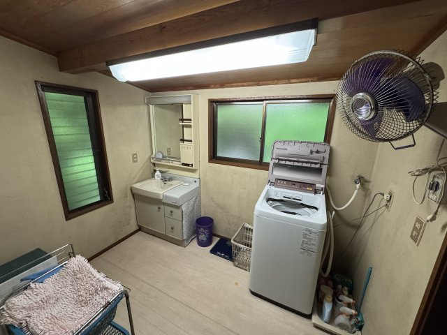 -三丁目不動産-秩父郡長瀞町野上下郷の洗面所