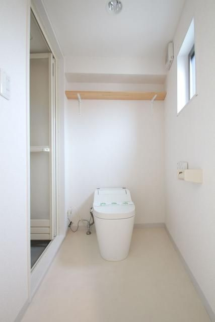 ＩＬ　ＲＯＳＳＯ町屋のトイレ