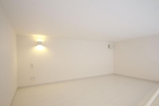 ＩＬ　ＲＯＳＳＯ町屋の寝室