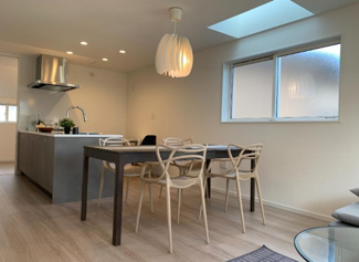 【居間・リビング】 | 国立市西２丁目　残り２棟　３号棟　仲介手数料無料♪