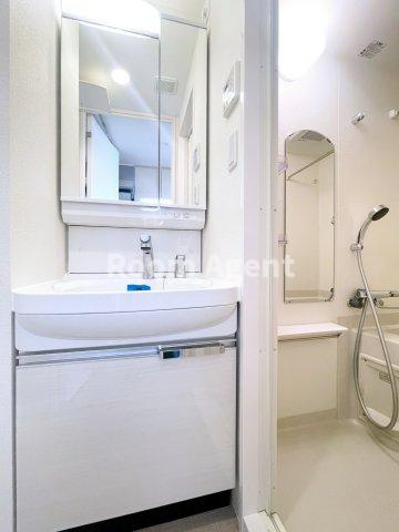 プレサンス名古屋駅ゲートの洗面所